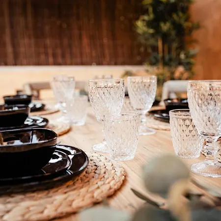 Tinajas Chic بيت للعطل *