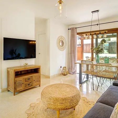 Tinajas Chic 코라레호